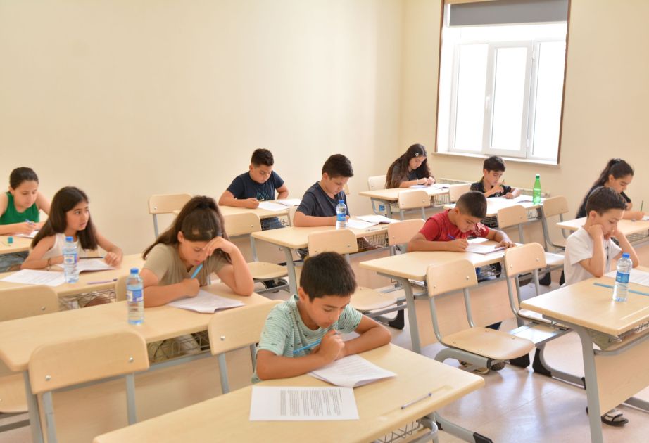 Naxçıvanda Kembric proqramı ilə qəbul imtahanı keçirilib