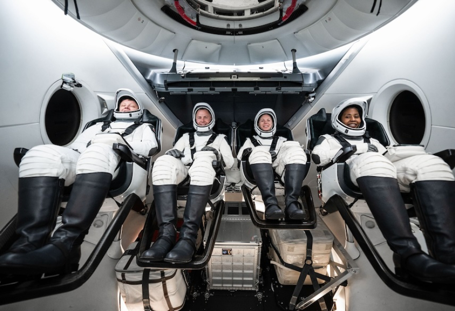 NASA “Crew-9” pilotlu missiyasını təxirə salıb