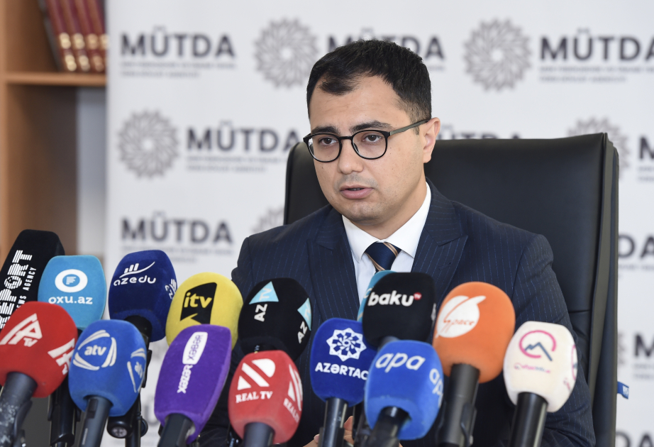 Agentlik məktəbli formaları ilə bağlı valideynlərə müraciət edib