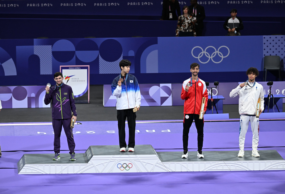 Olimpiya ikincisi olan Azərbaycan taekvondoçusu mükafatlandırılıb