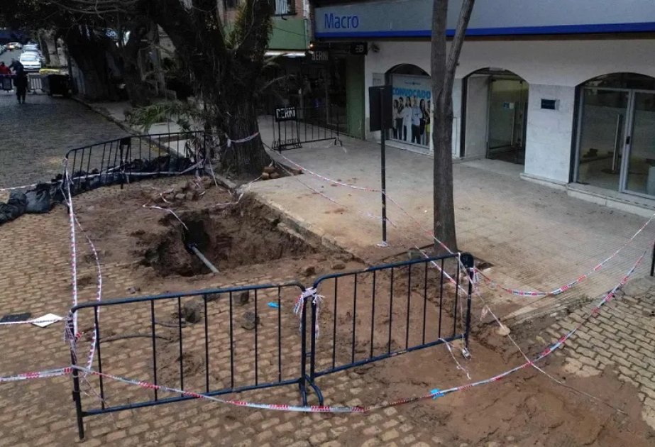 Polizei entdeckt in Buenos Aires 220 Meter langen Tunnel unter einer Bankfiliale