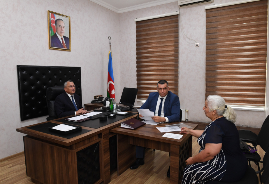 “Qaçqınkom”da vətəndaşların müraciətləri dinlənilib