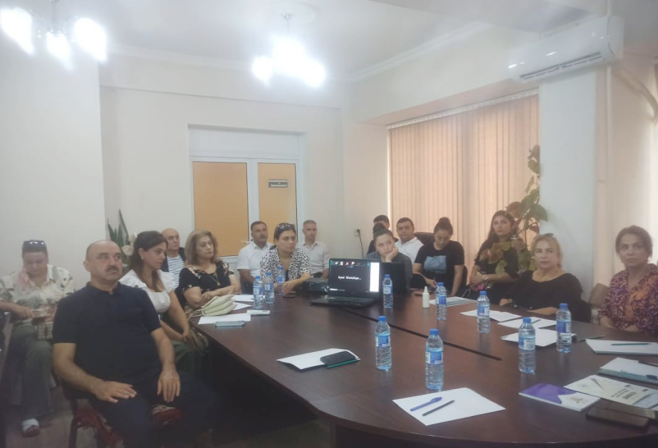 В городе Ханкенди действуют два постоянных и один временный участок избирательного округа номер 122