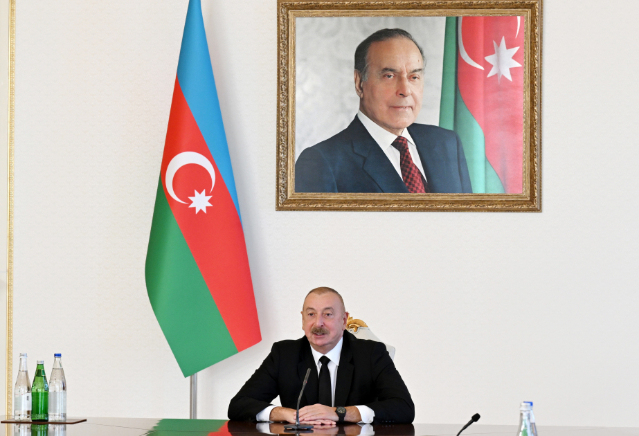 Президент Ильхам Алиев: Мы по праву можем гордиться нашим молодым поколением