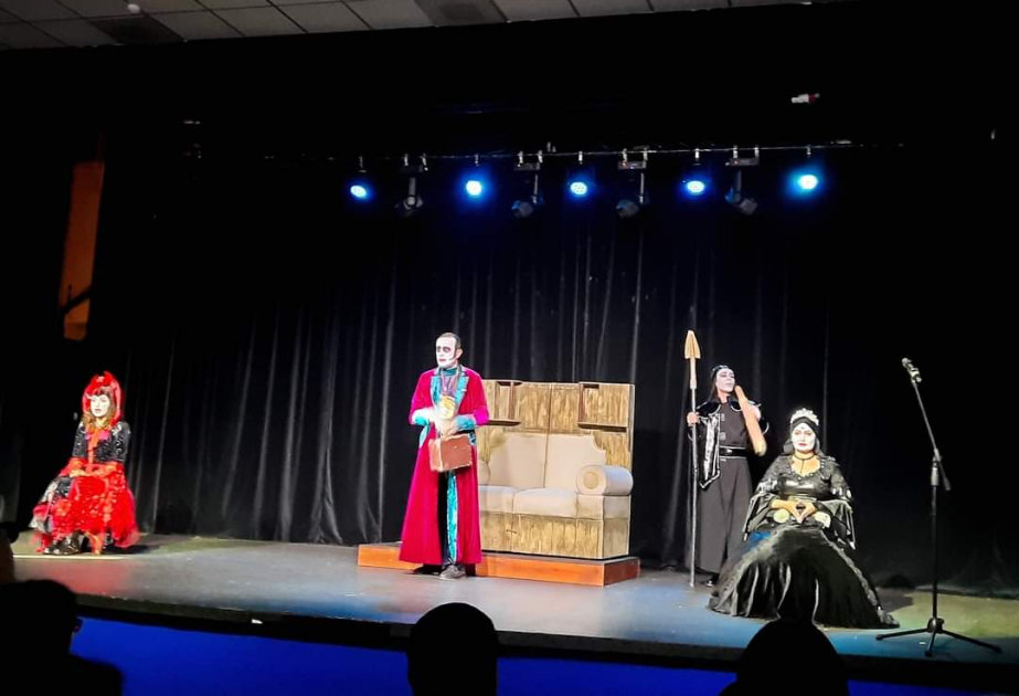 Gəncə Dövlət Milli Dram Teatrı Litvada tamaşa nümayiş etdirib