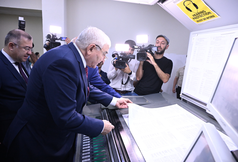 Comienza la impresión de las papeletas electorales en relación con las elecciones a Milli Majlis