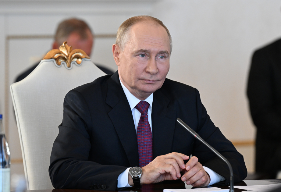 Vladimir Putin: Geniş tərkibdə iş Bakı və Moskvaya ən yaxın perspektivdə addımları müəyyənləşdirmək imkanı verir