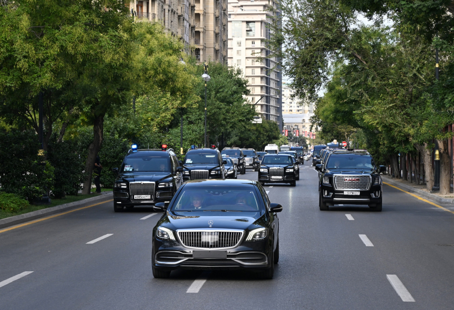 Los Presidentes de Azerbaiyán y Rusia visitaron la Ciudad Blanca de Bakú