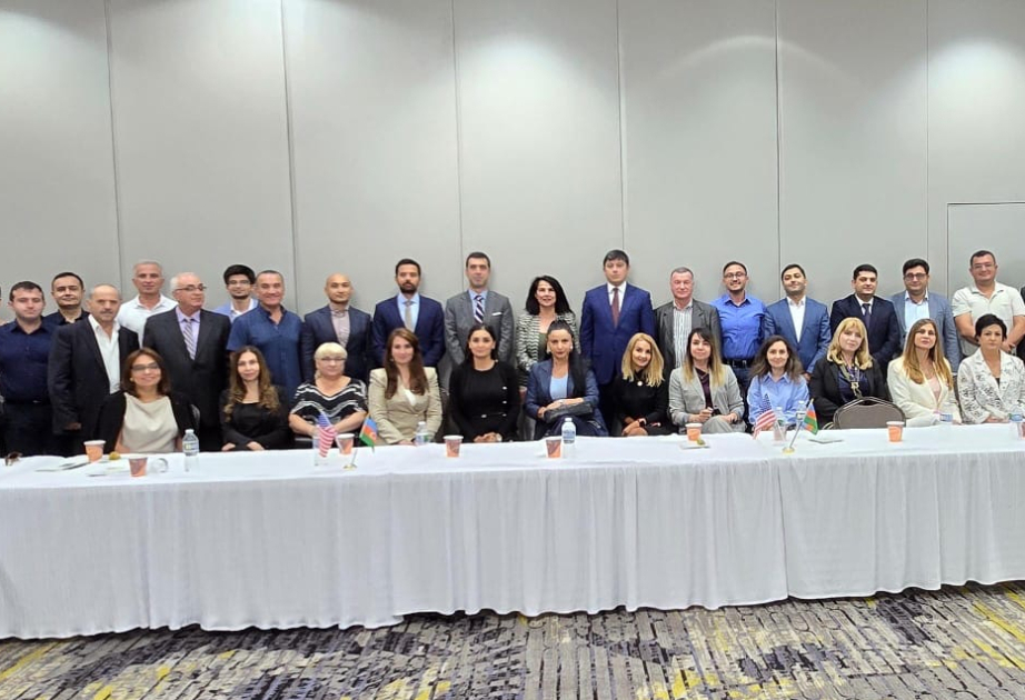 Illinois hosts meeting with Azerbaijani community