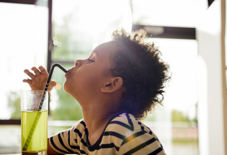 Foodwatch findet erneut zu viel Zucker in Kindergetränken