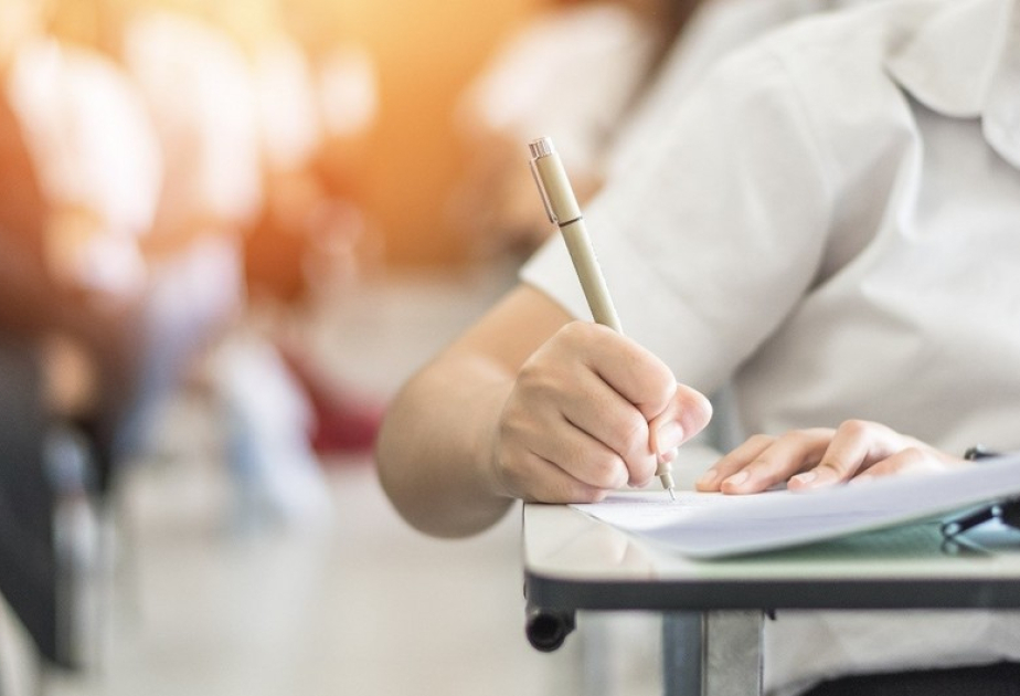 Qarabağ Universitetinə I-IV ixtisas qrupları üzrə orta qəbul balı 467,6 olub