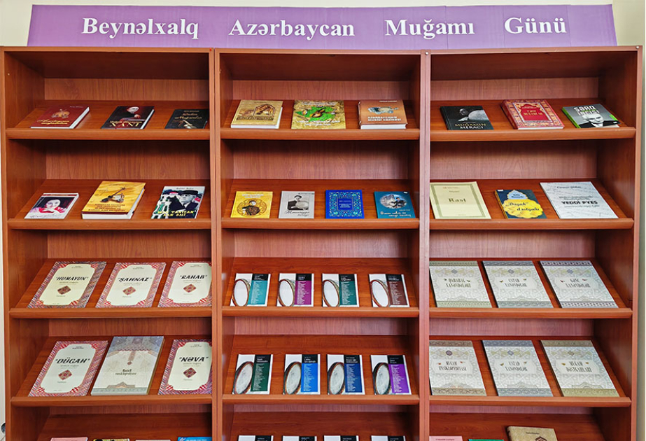 Gənclər Kitabxanasında Beynəlxalq Azərbaycan Muğamı Günü ilə əlaqədar kitab sərgiləri açılıb
