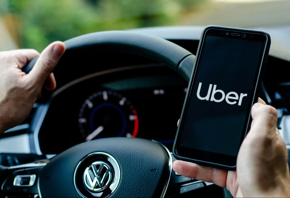 Niderland “Uber”i 290 milyon avro cərimələyib