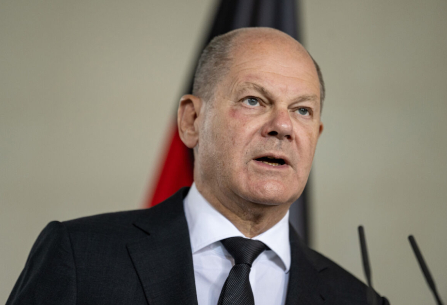 German government under pressure amid calls for stricter asylum policy