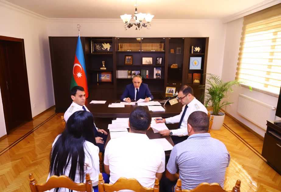 Baş prokuror Şəkidə vətəndaşları qəbul edib