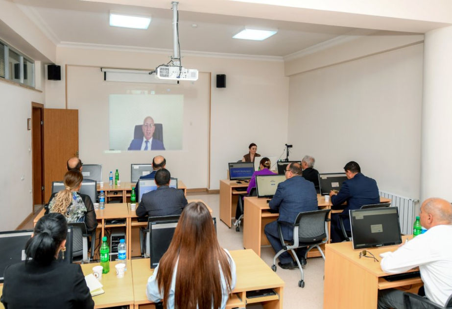 Naxçıvanda fəaliyyət göstərən media nümayəndələri üçün onlayn seminar keçirilib