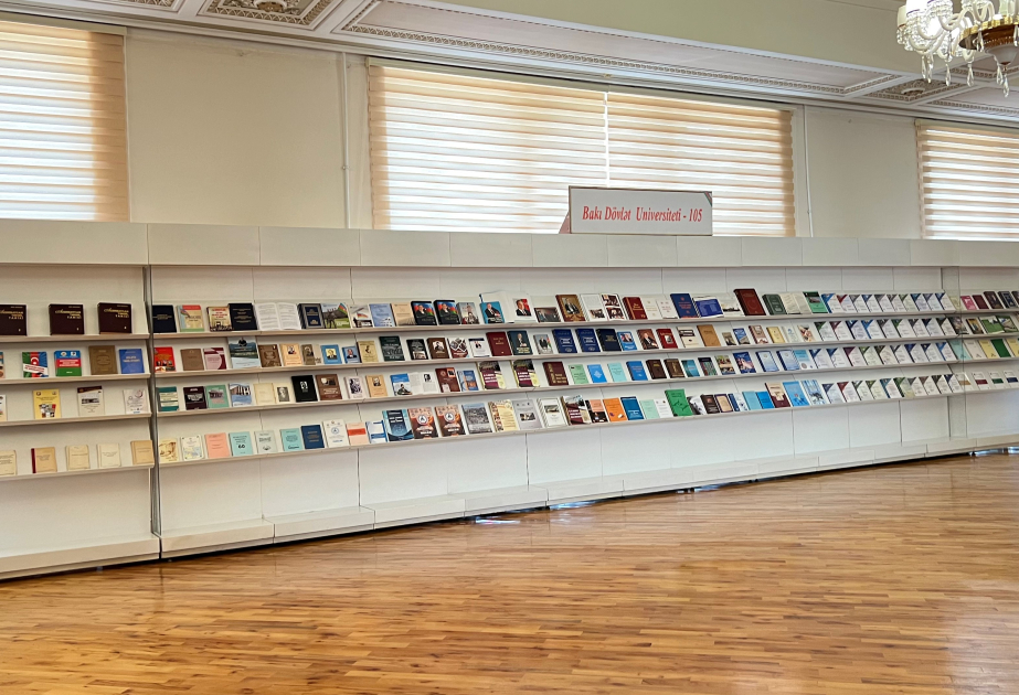 Milli Kitabxanada “Bakı Dövlət Universiteti -105” adlı kitab sərgisi istifadəçilərə təqdim olunub