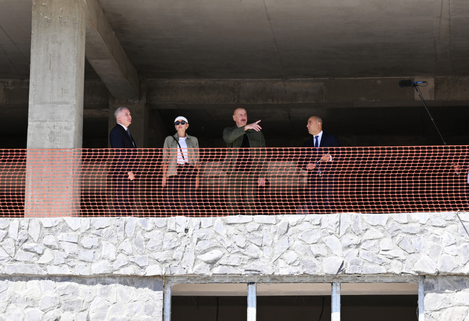 President Ilham Aliyev and First Lady Mehriban Aliyeva visited Kalbajar City Education Complex to examine ongoing construction and review the project for modular school VIDEO