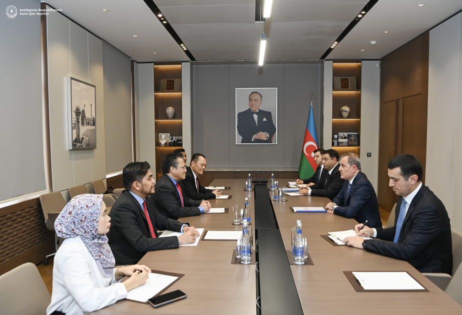 Azerbaijan, Malaysia explore prospects for bilateral & multilateral relations