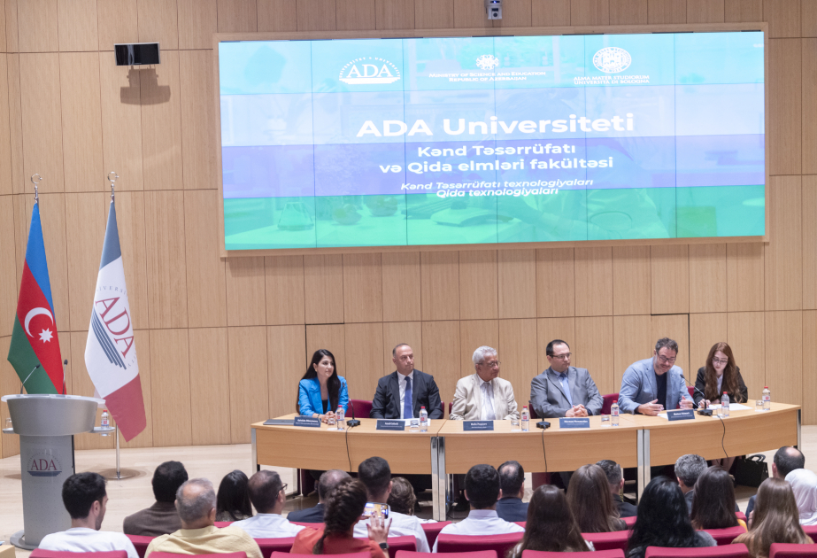 ADA Universitetində İtaliya-Azərbaycan Universiteti layihəsi çərçivəsində tələbələrlə görüş keçirilib
