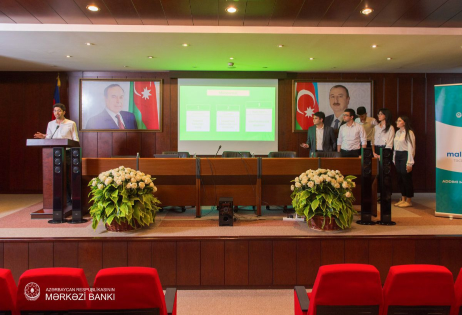 Mərkəzi Bankın “Maliyyəçisən” təcrübə proqramı başa çatıb