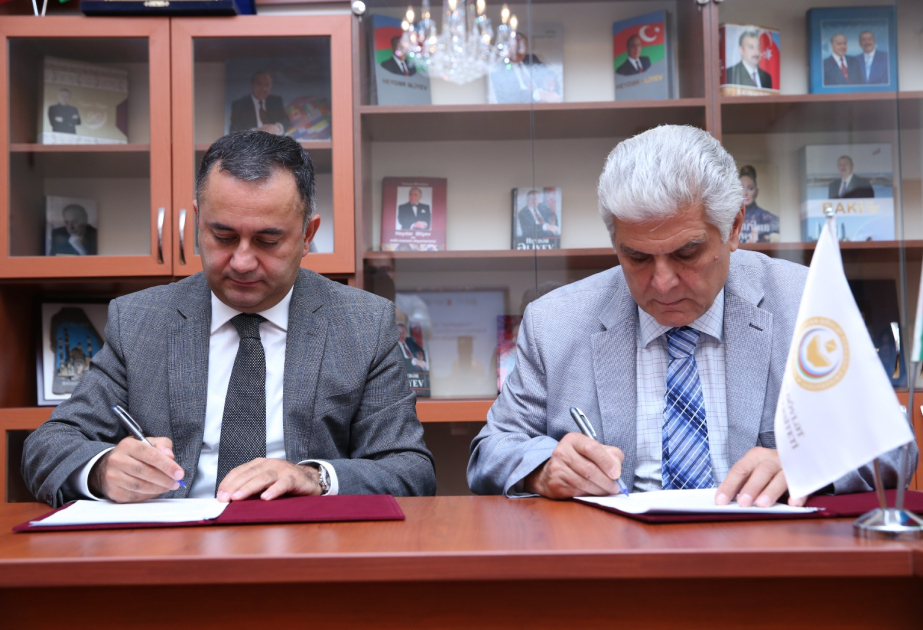 Pedaqoji Universitetlə Təhsilin İnkişafı Fondu arasında vahid tələbə kartına dair ilk müqavilə imzalanıb