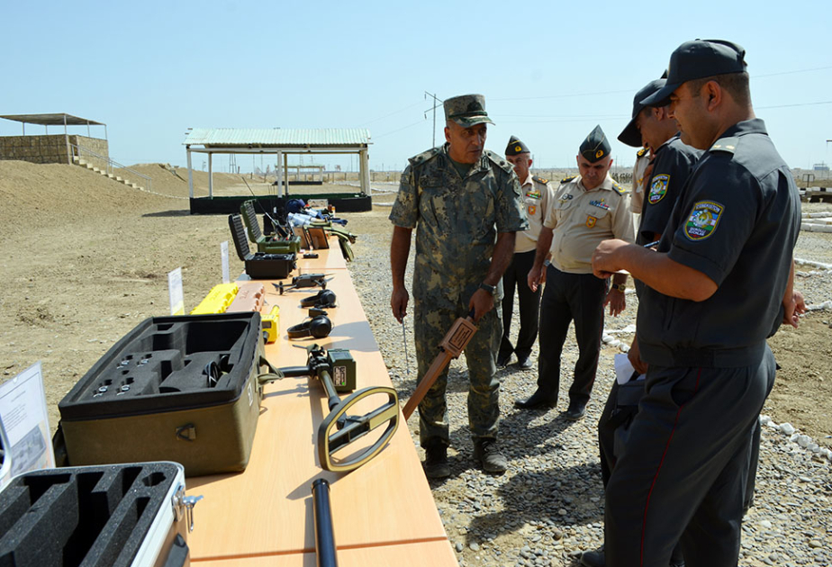 Treffen zwischen aserbaidschanischen und usbekischen Militärexperten