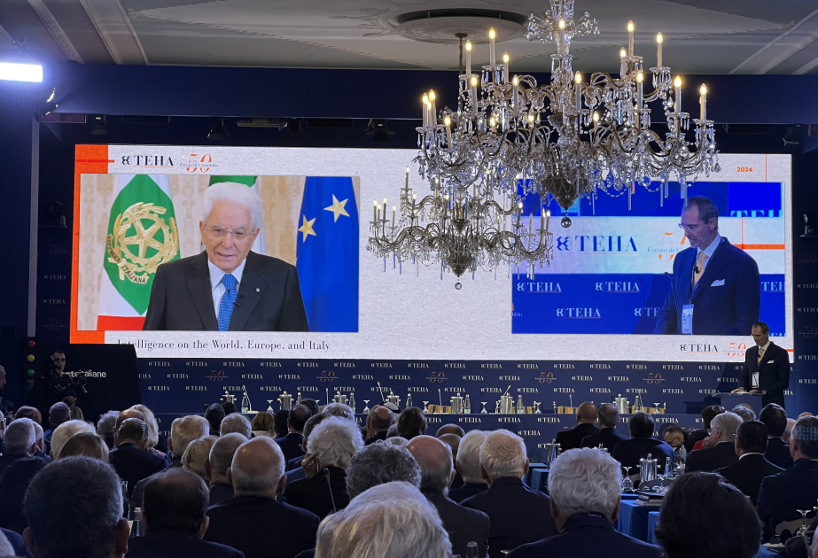 İtaliyada 50-ci yubiley Çernobbio Forumu keçirilir