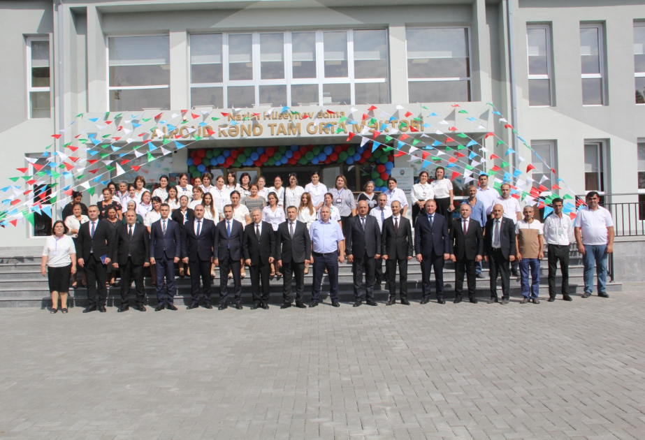 Regionlarda məktəb açılışları olub