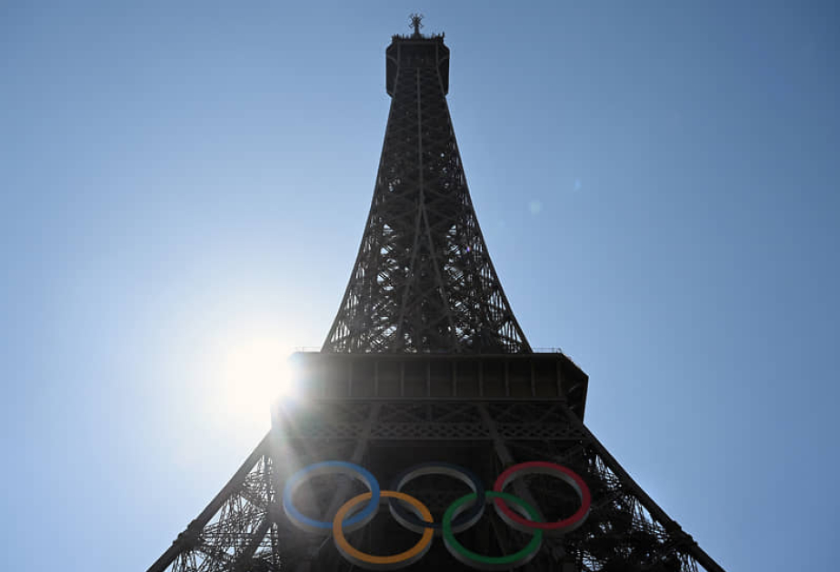 Los anillos olímpicos podrían quedarse en la Torre Eiffel incluso después de 2028