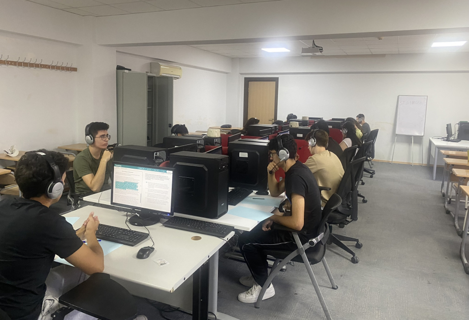 Bakı Mühəndislik Universitetində növbəti TOEFL iBT imtahanı keçirilib