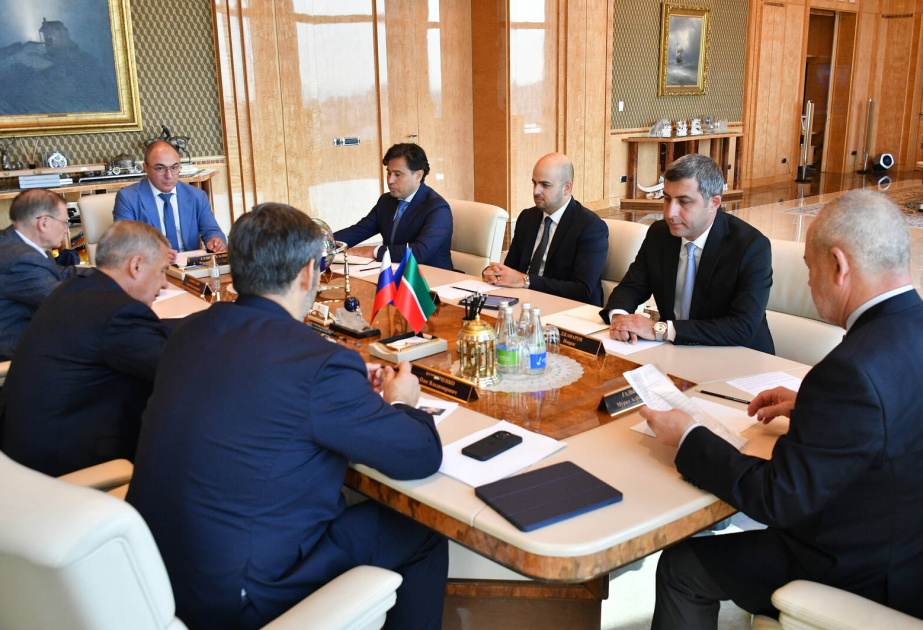 Special Representative of Azerbaijani President meets with Rais of Tatarstan