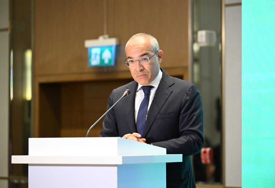 В Баку состоялась конференция на тему «Роль малого и среднего бизнеса в зеленой экономике»