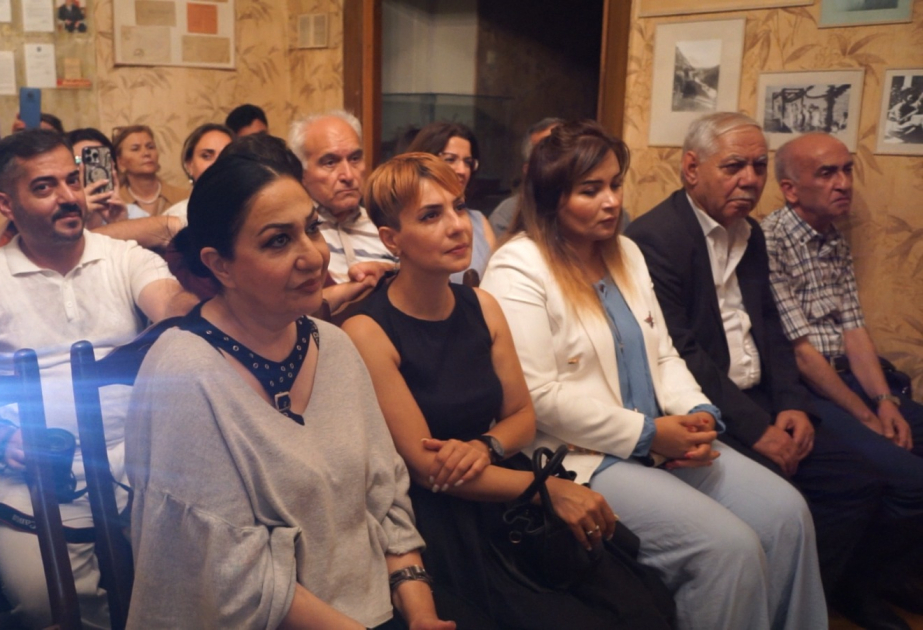 Bülbülün Memorial Muzeyində Xalq artisti Mobil Əhmədovun xatirəsi anılıb