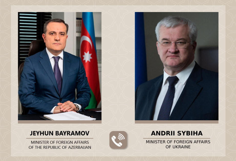 Aserbaidschanische und ukrainische Außenminister führen Telefongespräch