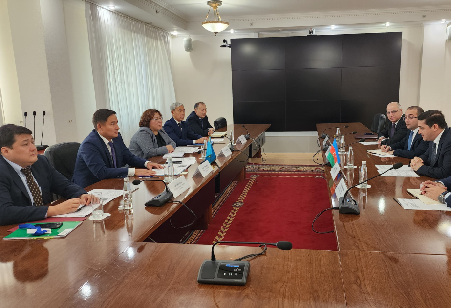 Между Азербайджаном и Казахстаном подписан Меморандум о взаимной деятельности в правовой сфере