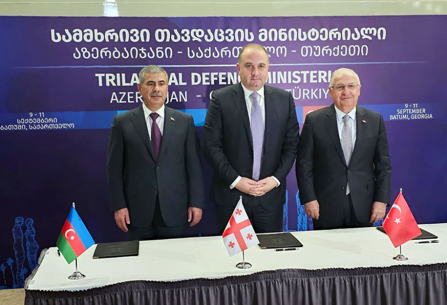 Se ha celebrado en Batumi la 11ª reunión trilateral de los Ministros de Defensa de Azerbaiyán, Georgia y Türkiye
