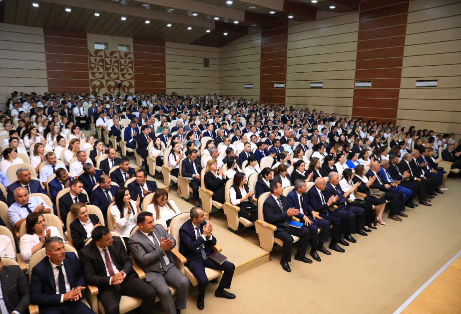 Lənkəranda təhsil işçilərinin sentyabr konfransı keçirilib