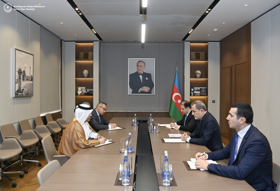 بحث التعاون الثنائي والمتعدد الجوانب بين أذربيجان وقطر