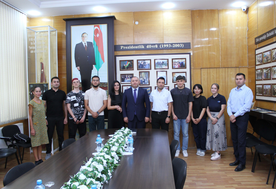 Beynəlxalq yay məktəbinin iştirakçıları Aqrar Universitetdə olublar