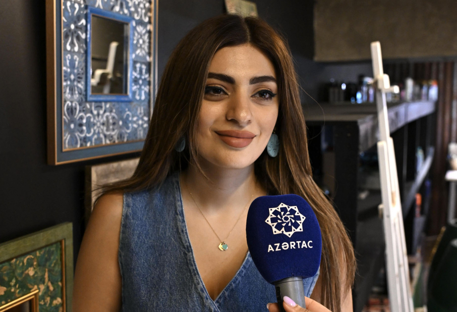 Güzgülərə baxıb bəzənmir, güzgüləri bəzəyir – Qədim əşyalara “ikinci həyat” da verir REPORTAJ