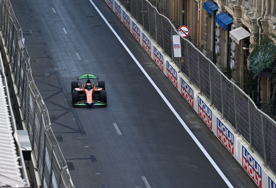 F2 Qualifying: Verschoor narrowly beats Antonelli to take Pole Position in Baku