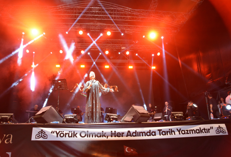 Antalyada azərbaycanlı sənətçilərin təntənəli konsert proqramı keçirilib VİDEO