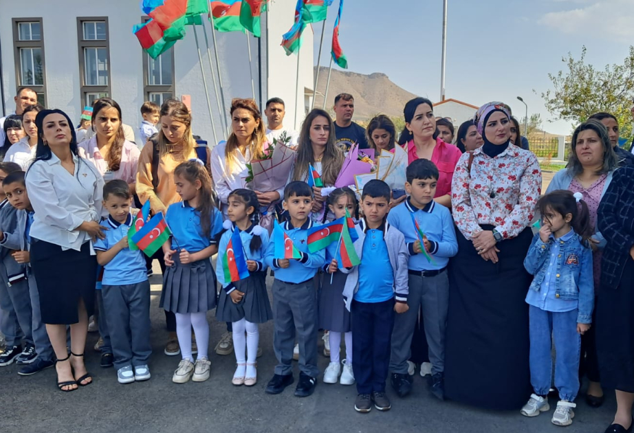 32 ildən sonra Xocalıda ilk tədris ilinin zəngi çalınıb  YENİLƏNİB FOTO VİDEO