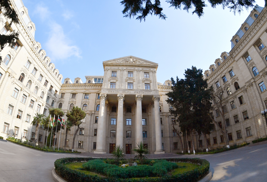 Ministerio de Exteriores de Azerbaiyán: "Es inadmisible presentar las medidas antiterroristas como un “ataque a Nagorno Karabaj” y una "limpieza étnica"