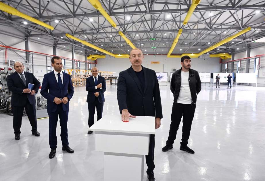 Prezident İlham Əliyev Ağdam Sənaye Parkında görülən işlərlə tanış olub, yeni zavodların açılışlarında iştirak edib YENİLƏNİB VİDEO