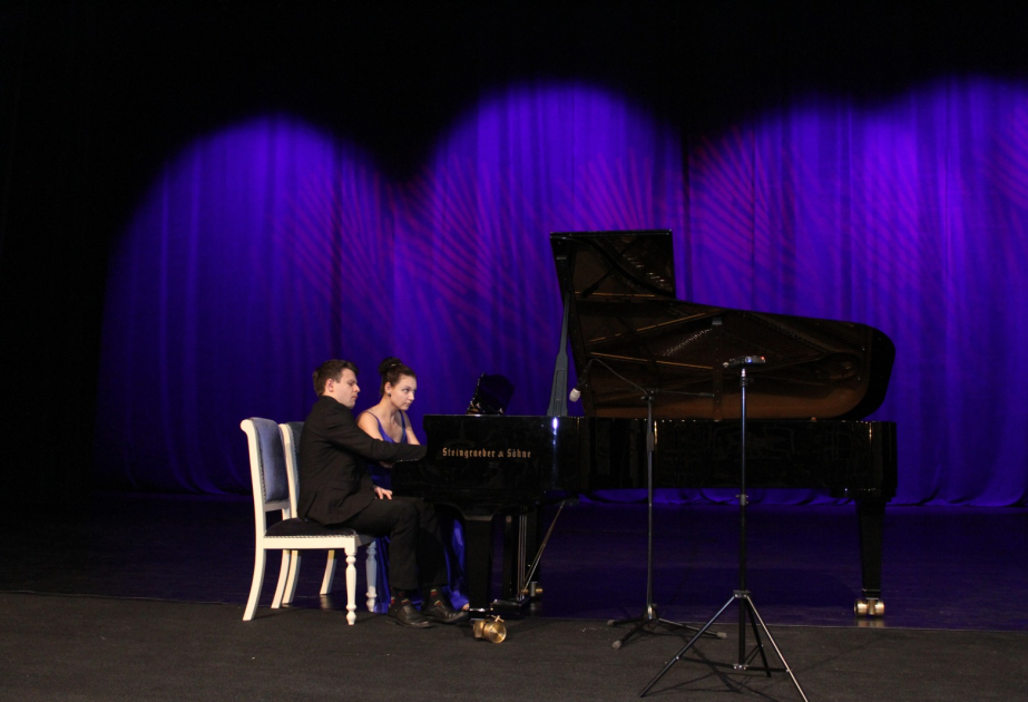 Rusiyalı pianoçular Gəncədə çıxış ediblər