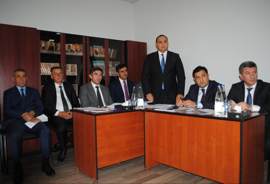 Azərbaycan Dövlət Su Ehtiyatları Agentliyinin sədri Sabirabadda vətəndaşlarla görüşüb