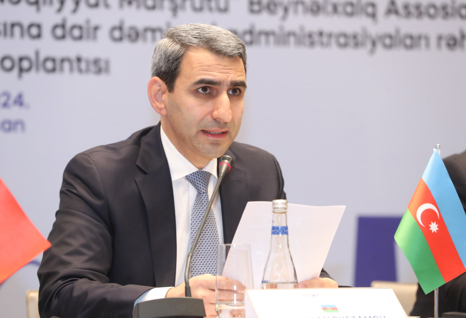 Presidente de Ferrocarriles de Azerbaiyán: "Se prevé un aumento de los flujos de mercancías de China a Europa y viceversa"