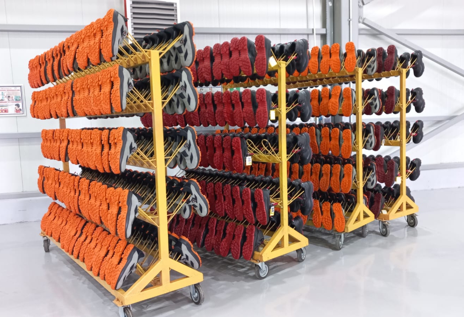 Производимую в Агдаме обувь планируется реализовать и на внешних рынках  ФОТО